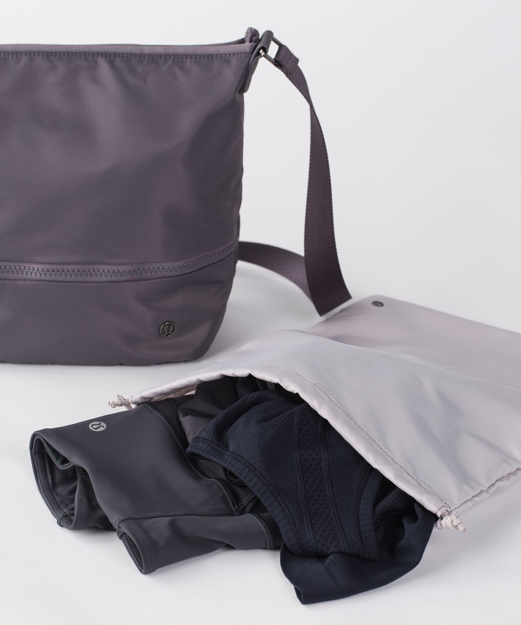 Lululemon Go Lightly Shoulder Bag - Magnum