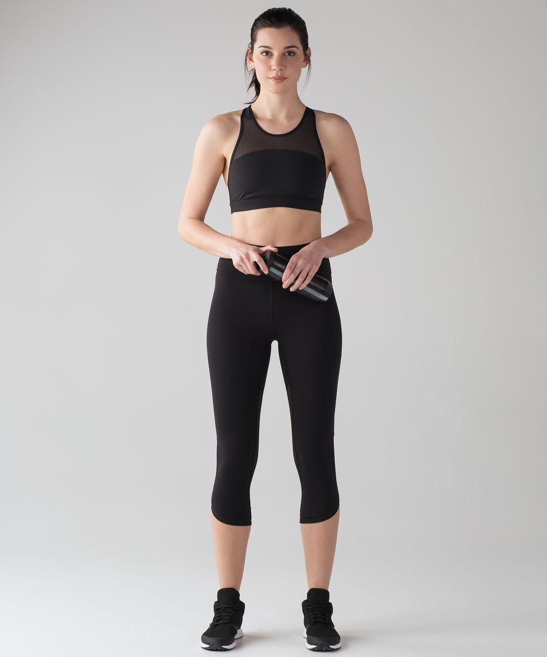 Lululemon Revitalize Crop (21) - Black - lulu fanatics