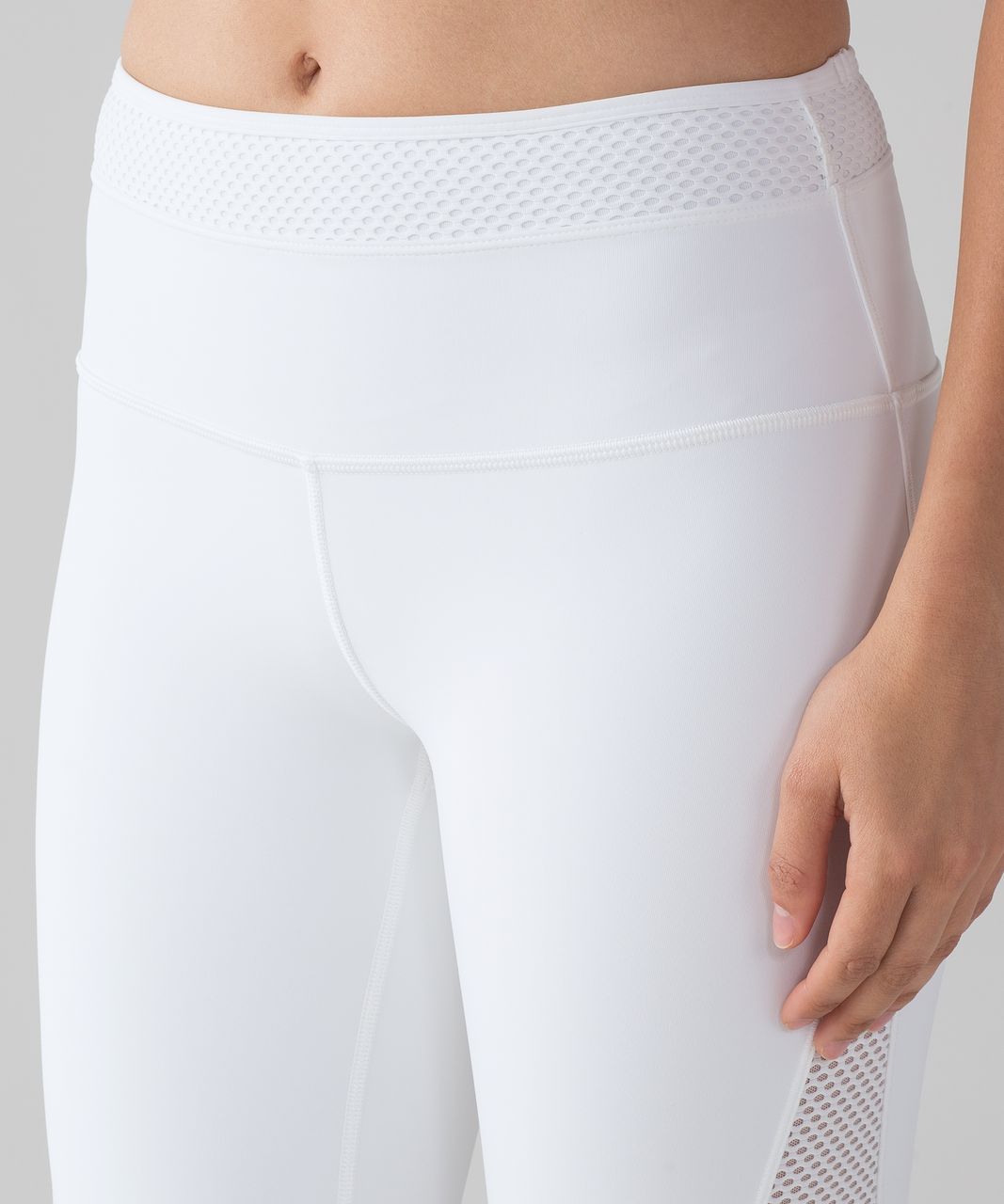 Lululemon Keep Score Crop (17") - White