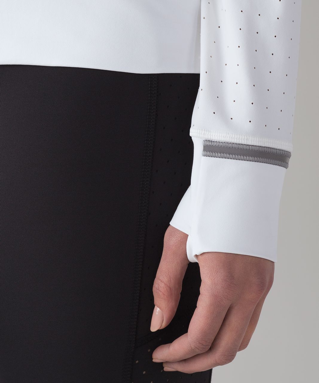 Lululemon Mind Over Miles Long Sleeve - White