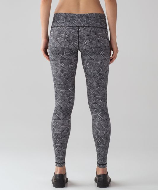 lululemon low rise wunder under