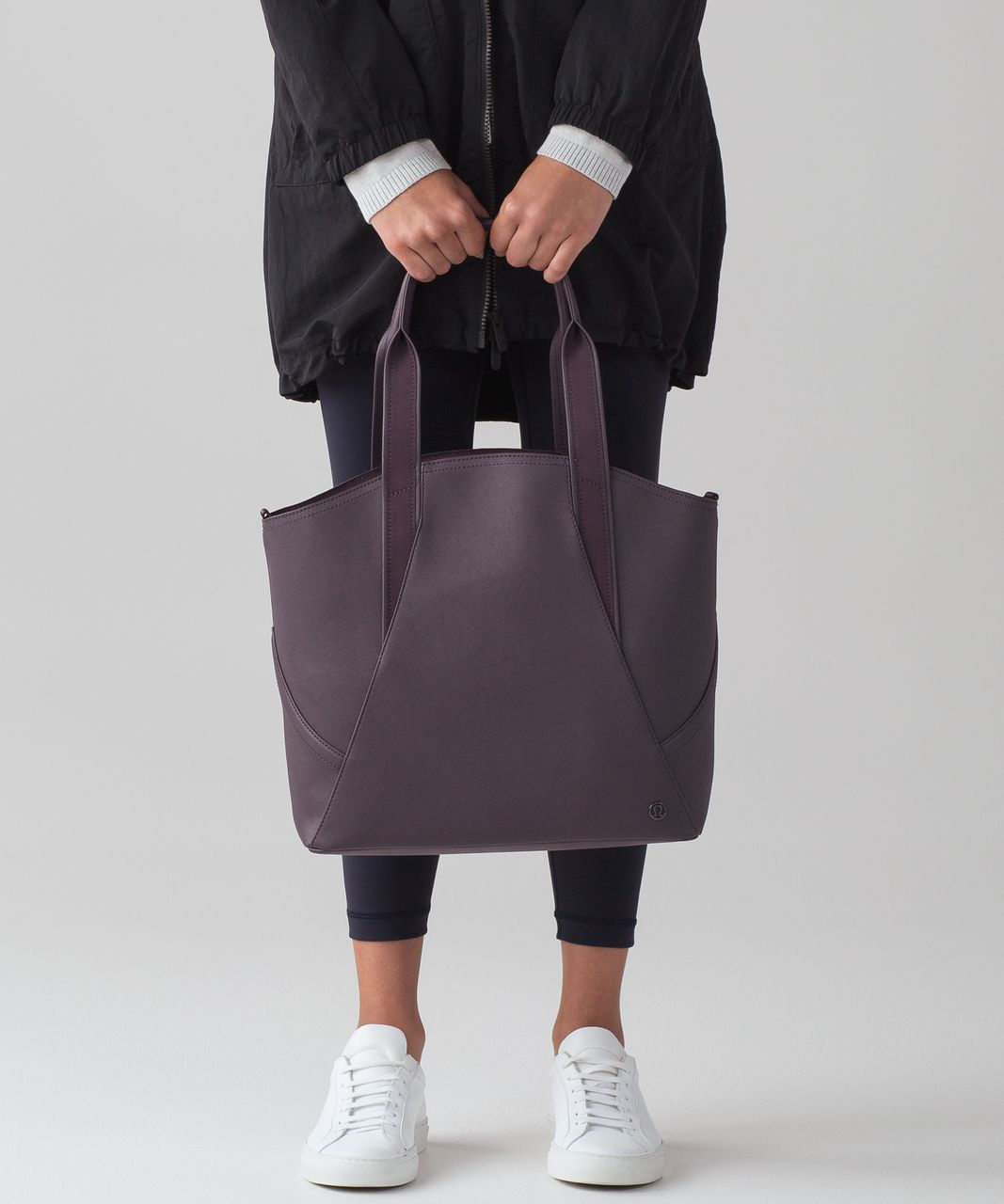 Lululemon All Day Tote (Mini 15L) - Black Currant