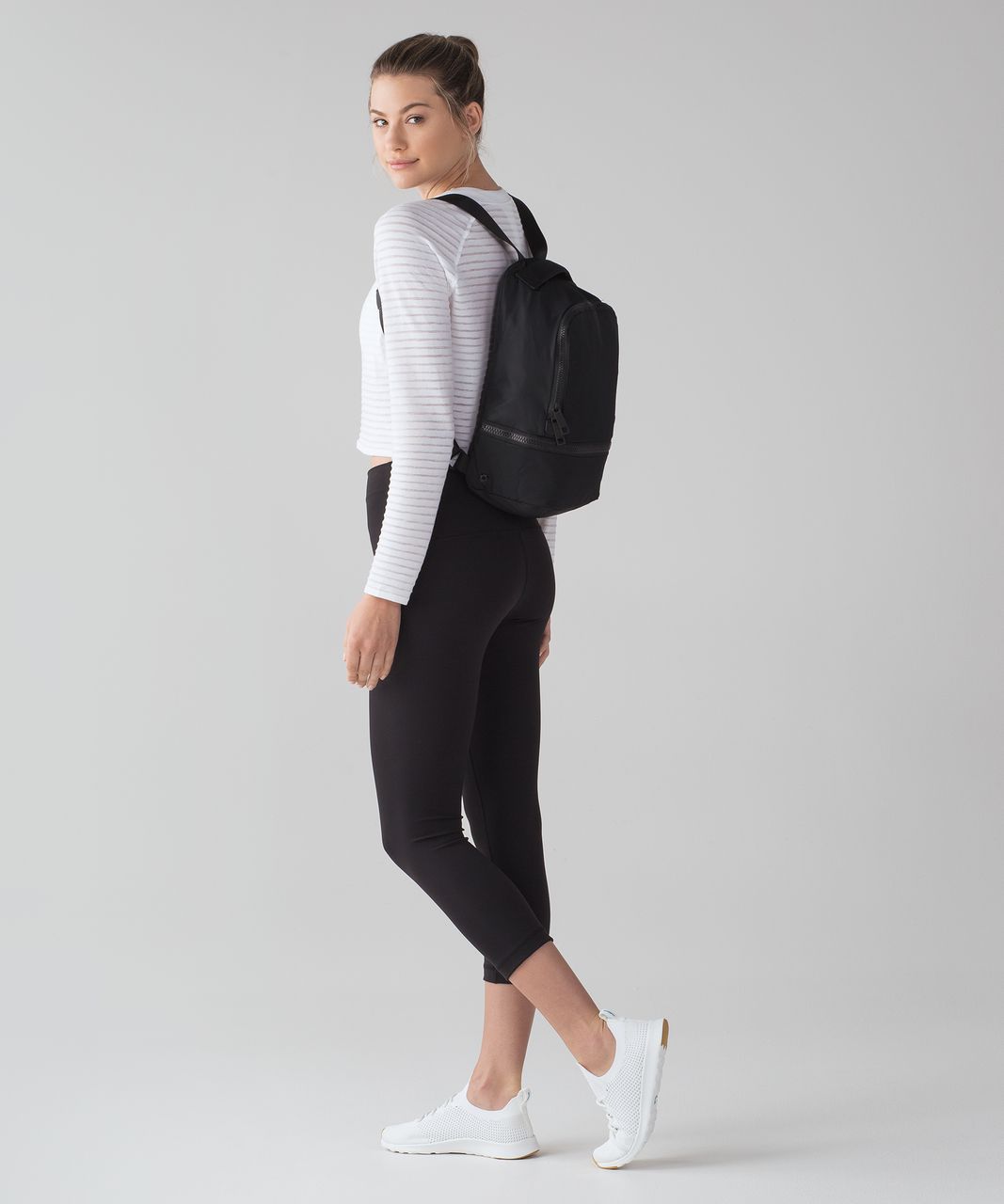 Lululemon Go Lightly Backpack (Mini) - Black