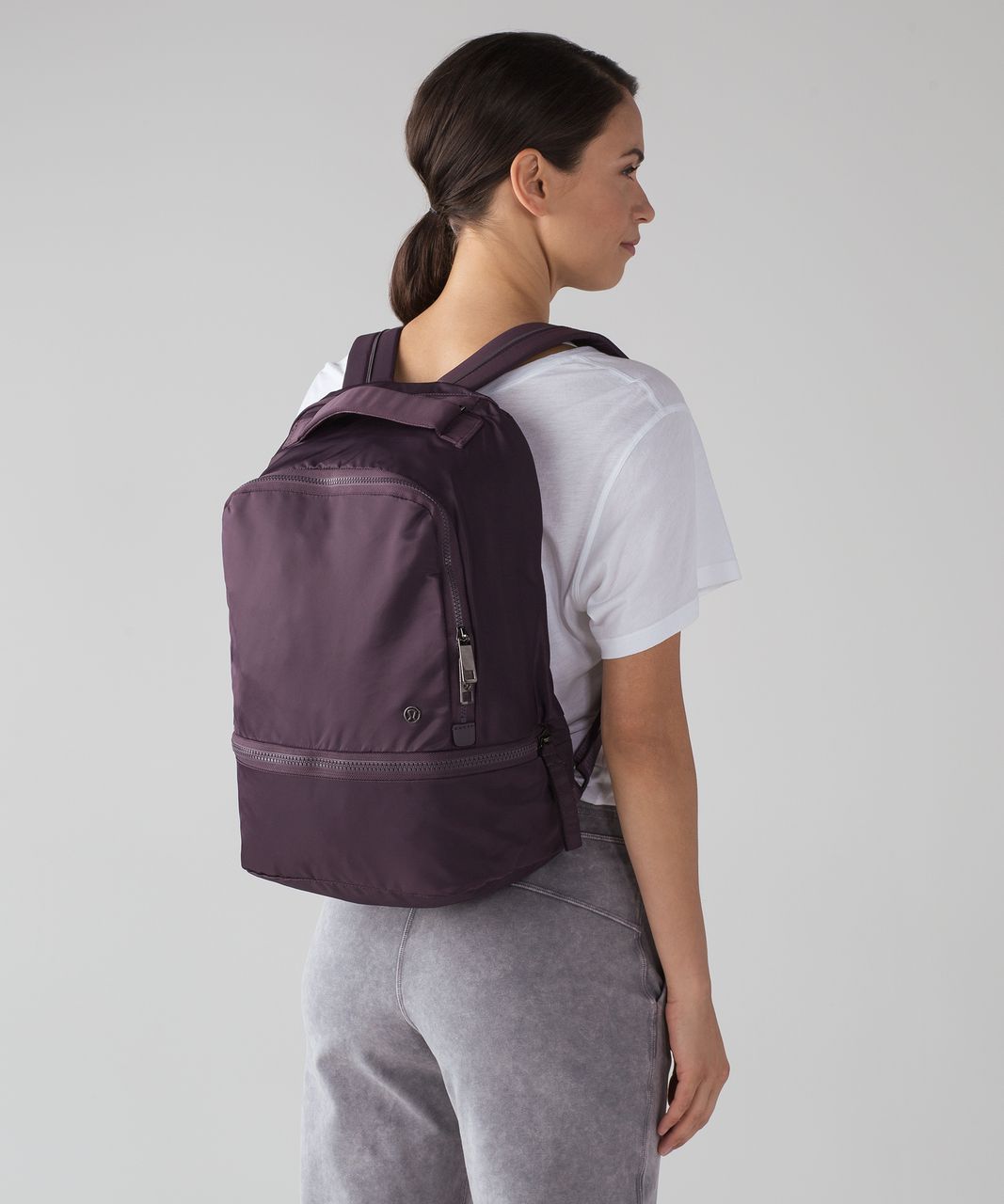 lululemon city adventure バックパック　17L17L