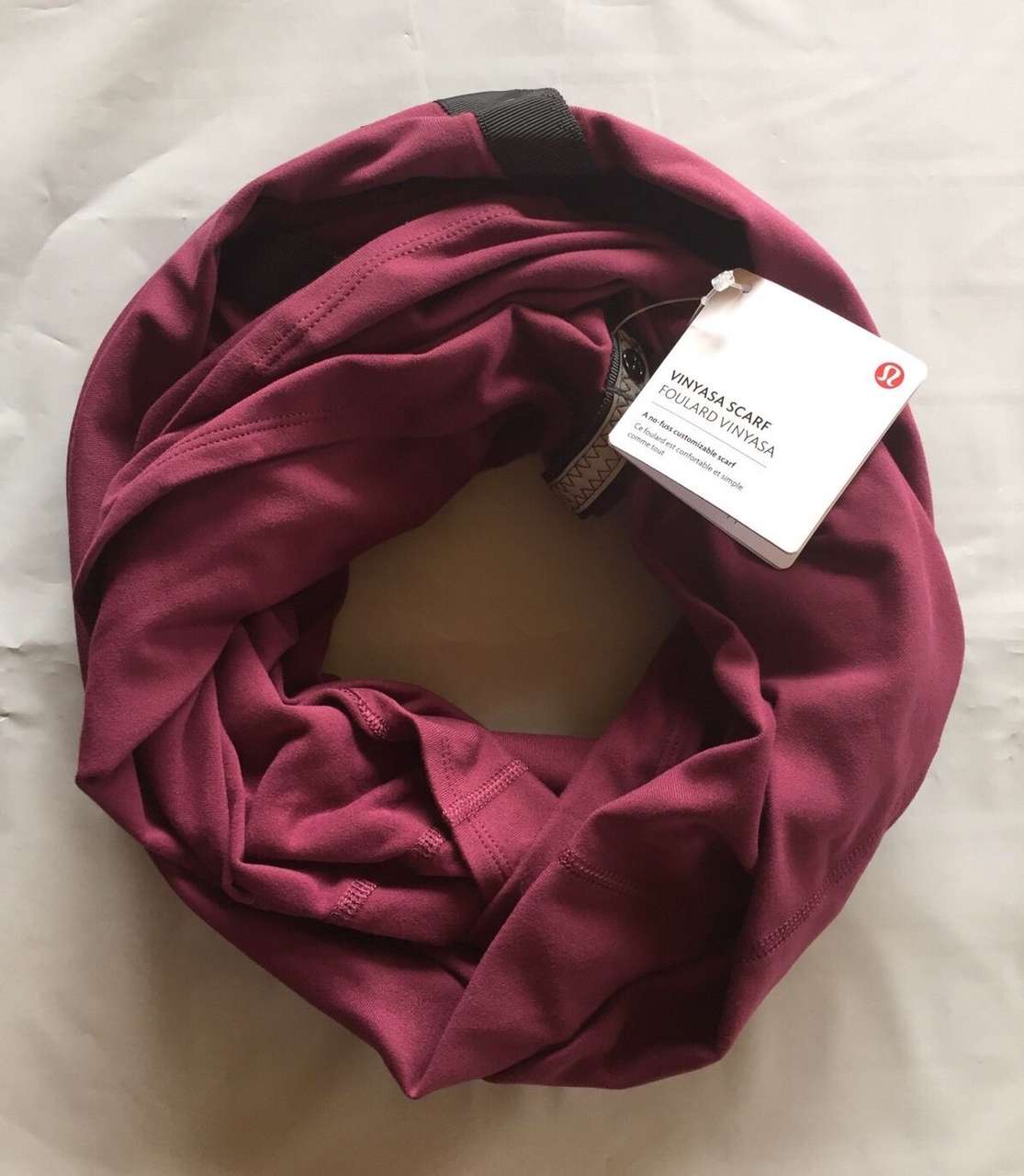 lululemon foulard vinyasa scarf