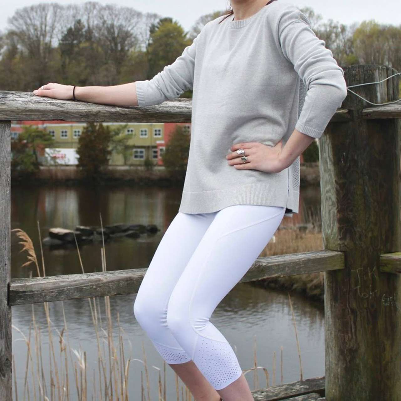 Lululemon Anew Crop (21) - White - lulu fanatics