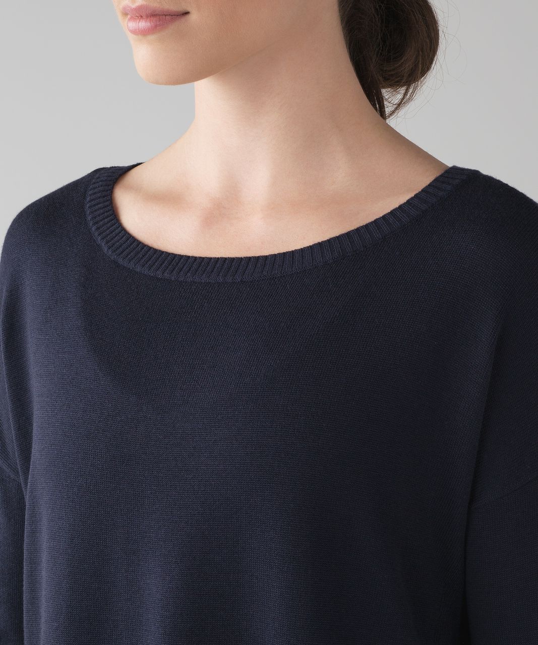 Lululemon Well Being Sweater - Midnight Navy - lulu fanatics