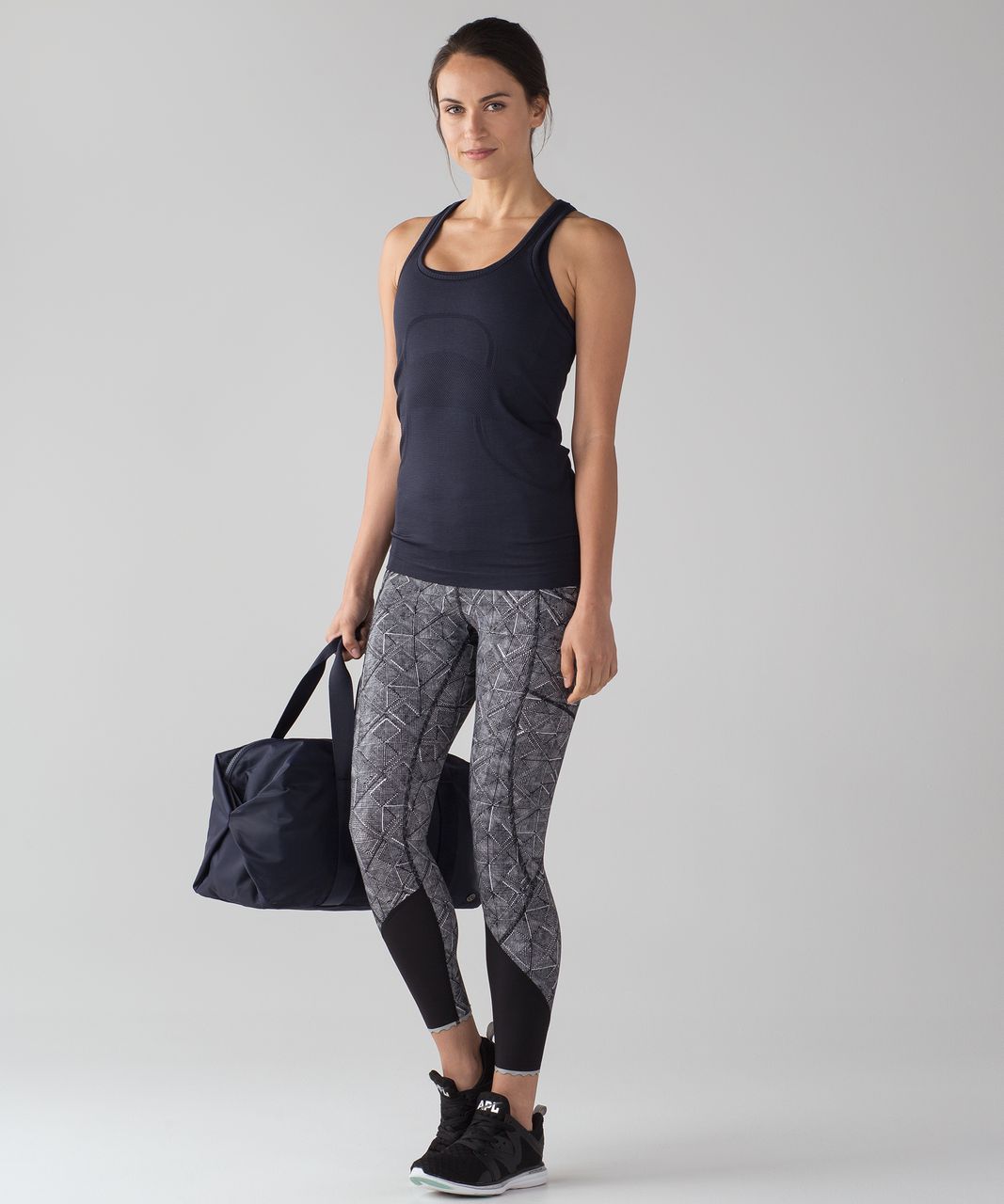 NWOT - !!!SOLD OUT!!! Lululemon Tight Stuff Tight II *25 Black, SIZE: 4, 6,  10