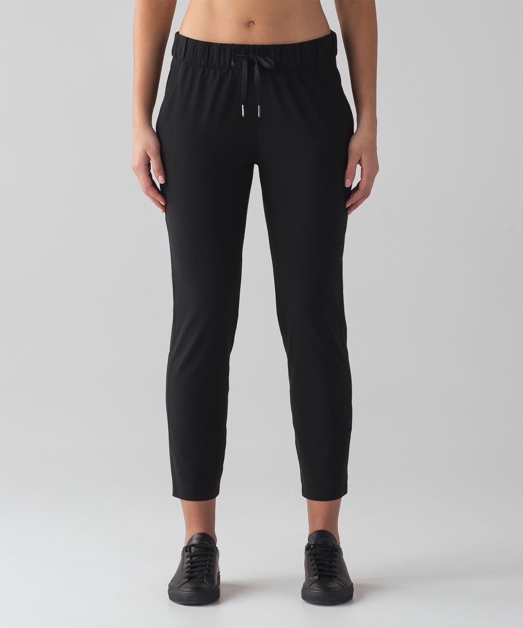 Lululemon On The Fly Pant *Woven 28 - Black (First Release