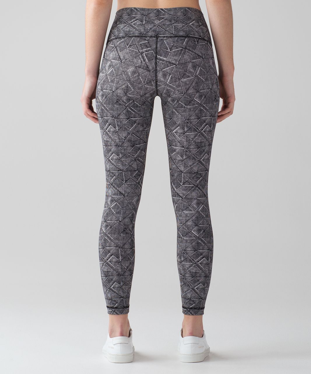 Lululemon Wunder Under Hi-Rise 7/8 Tight (Full-On Luxtreme 25) - Formation  Alpine White Black - lulu fanatics