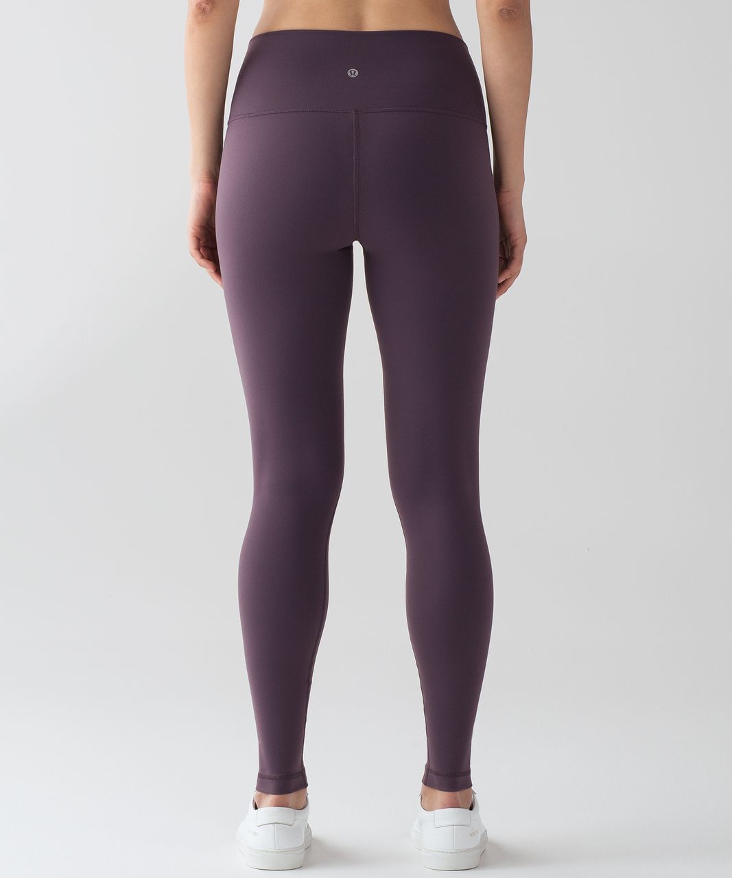 https://storage.googleapis.com/lulu-fanatics/product/25723/1280/lululemon-wunder-under-hi-rise-tight-full-on-luon-28-black-currant-028604-157908.jpg