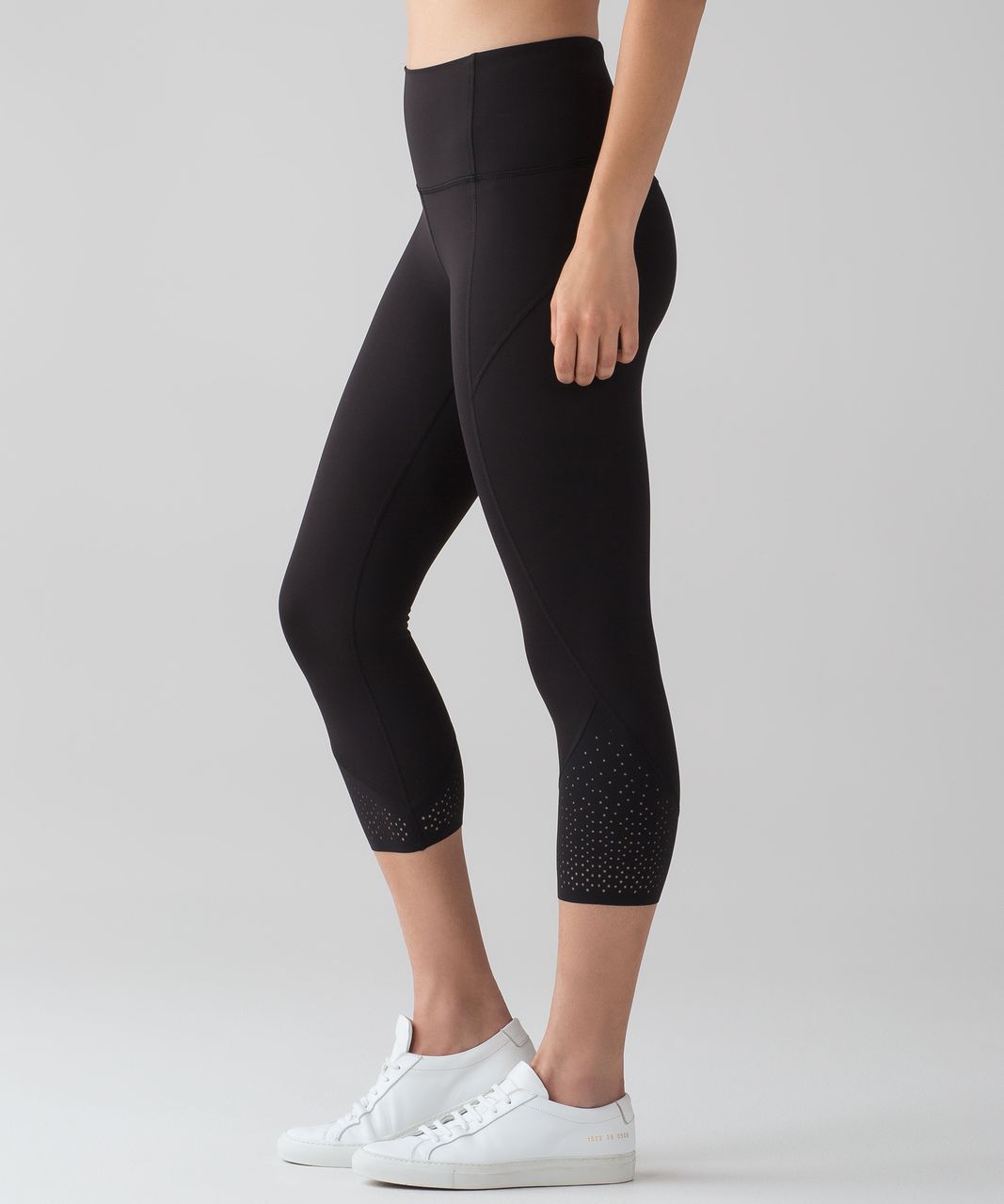 Lululemon Black Cropped Leggings w Cutouts sz 6  Cropped black leggings, Cropped  leggings, Black crop