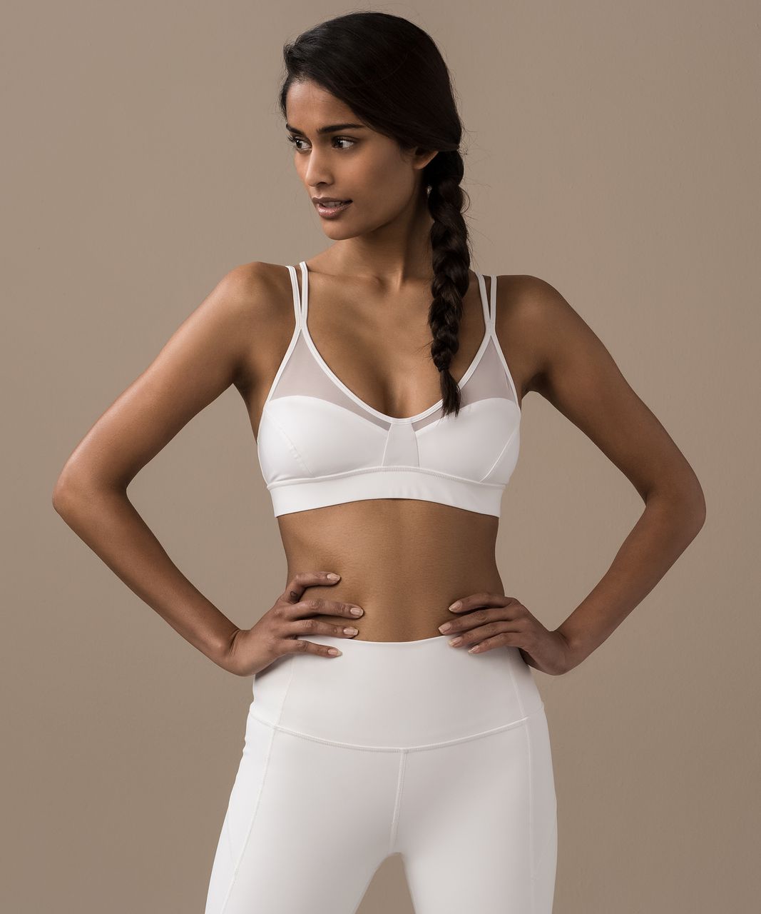 BNWT Buffbunny Alpha Sports Bra White Size M in Nubre Material (like  Lululemon, Alphalete), Women's Fashion, Activewear on Carousell