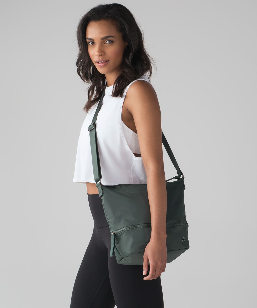 lululemon go lightly shoulder bag