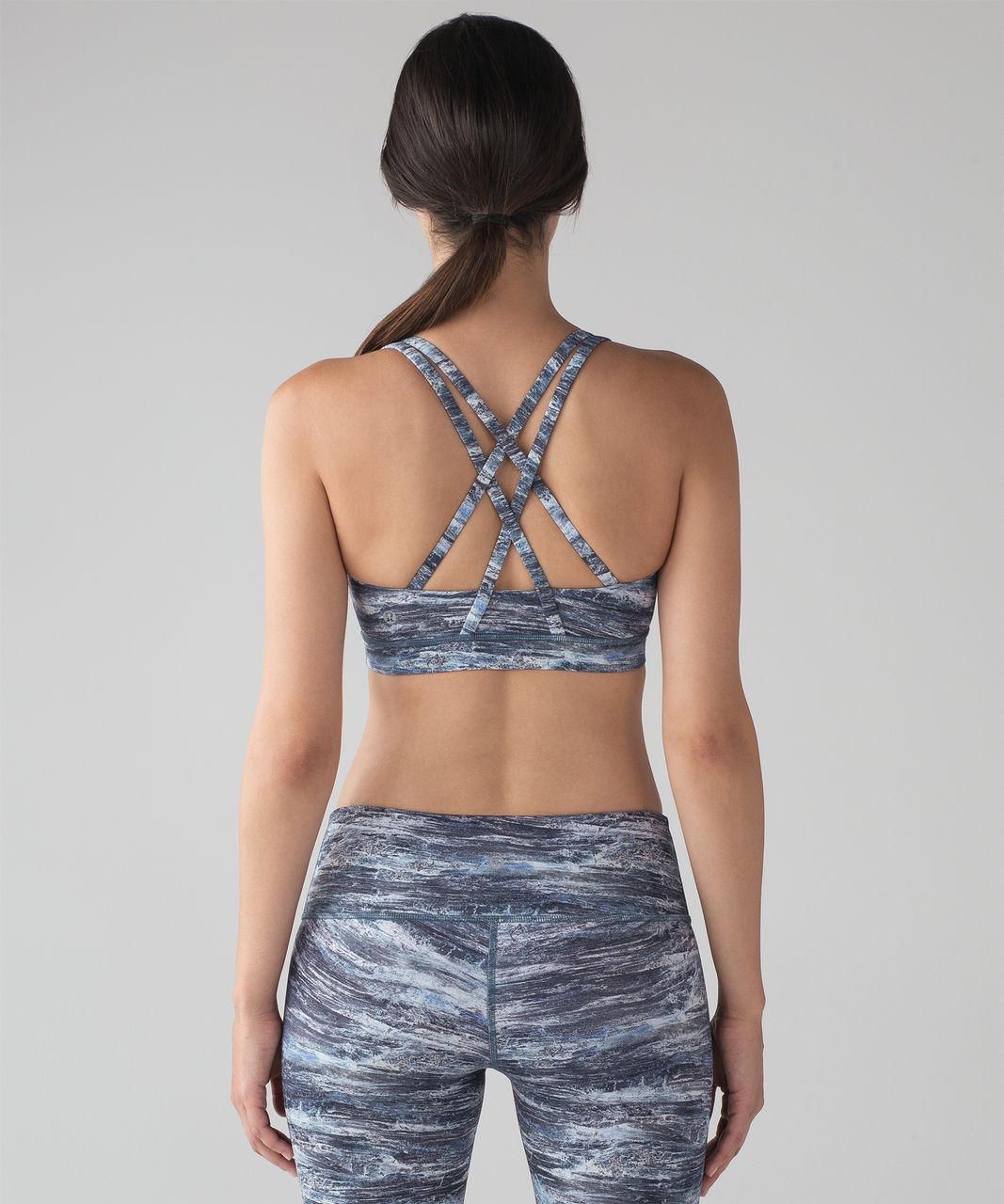 Lululemon Aerial Collection - lulu fanatics