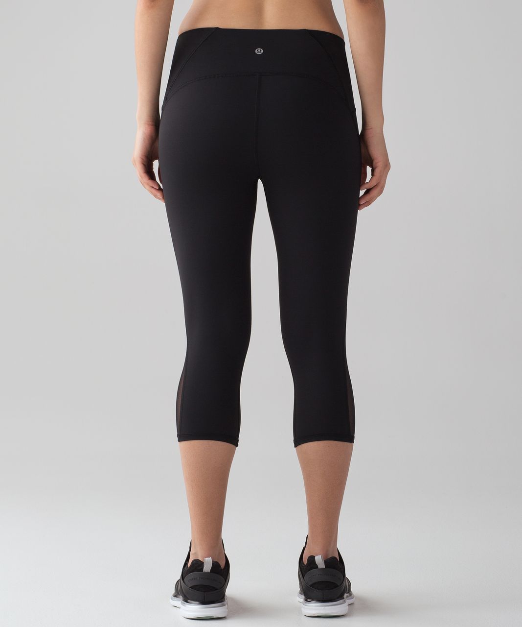 Lululemon Train Times Crop (17") - Black