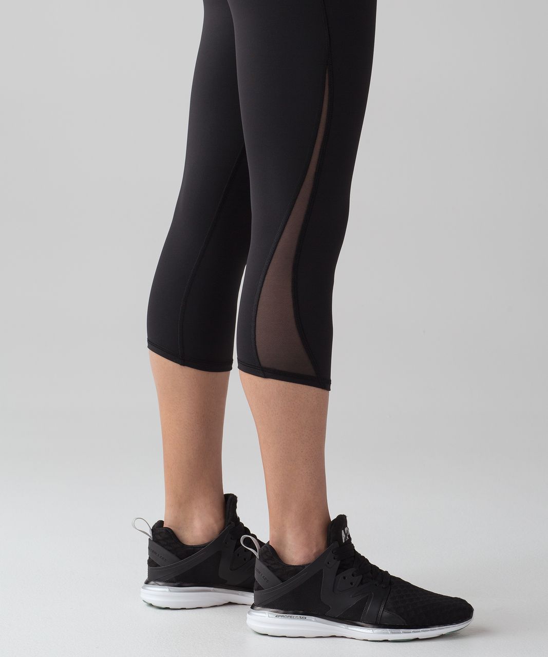 Lululemon Colour Me Quick Crop 17 - Black / White - lulu fanatics