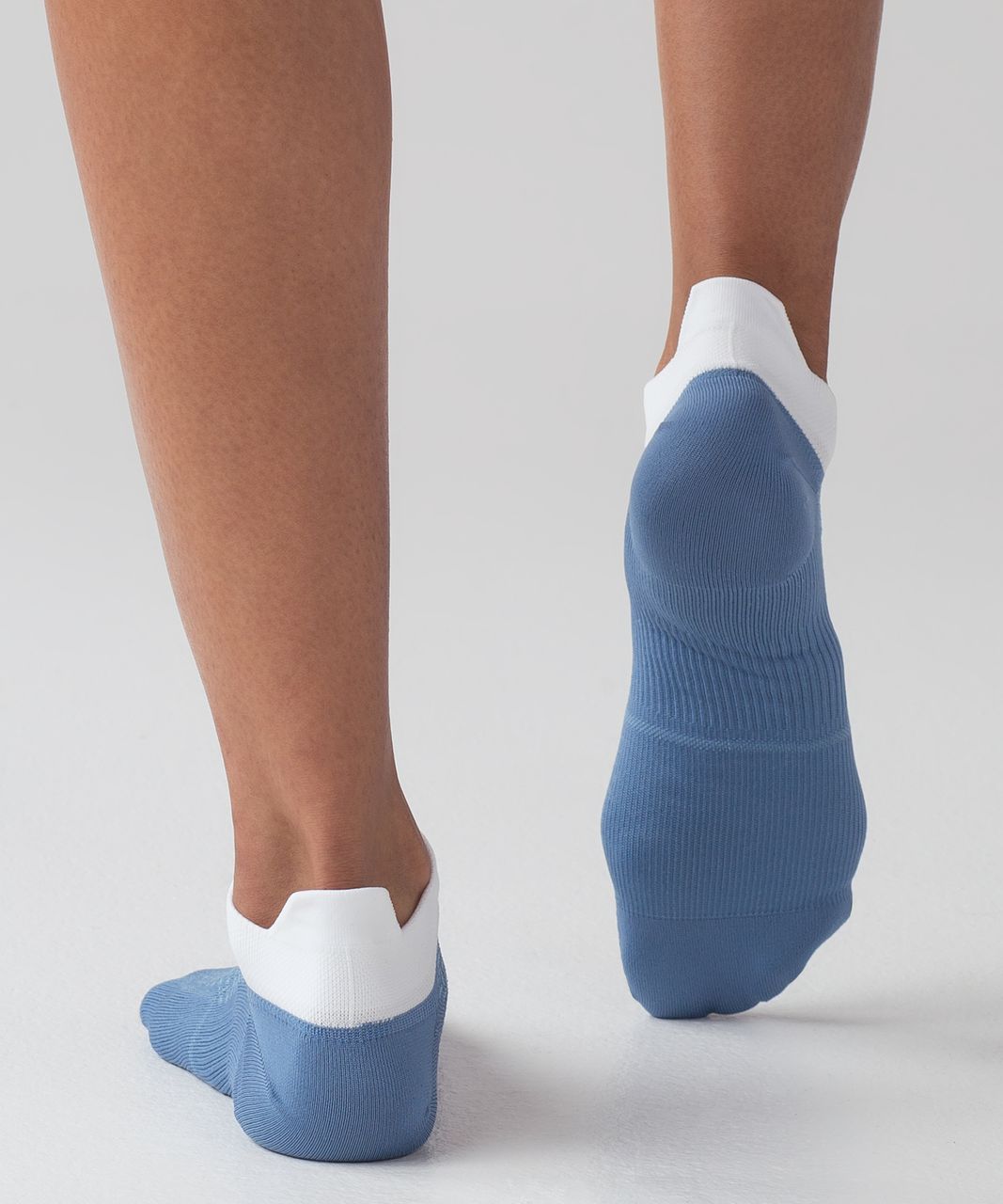 Lululemon Light Speed Sock *Silver - Lunar Eclipse / Aero Blue