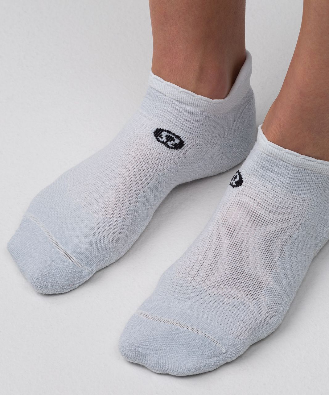 Lululemon Get A Grip Sock - Hail / White