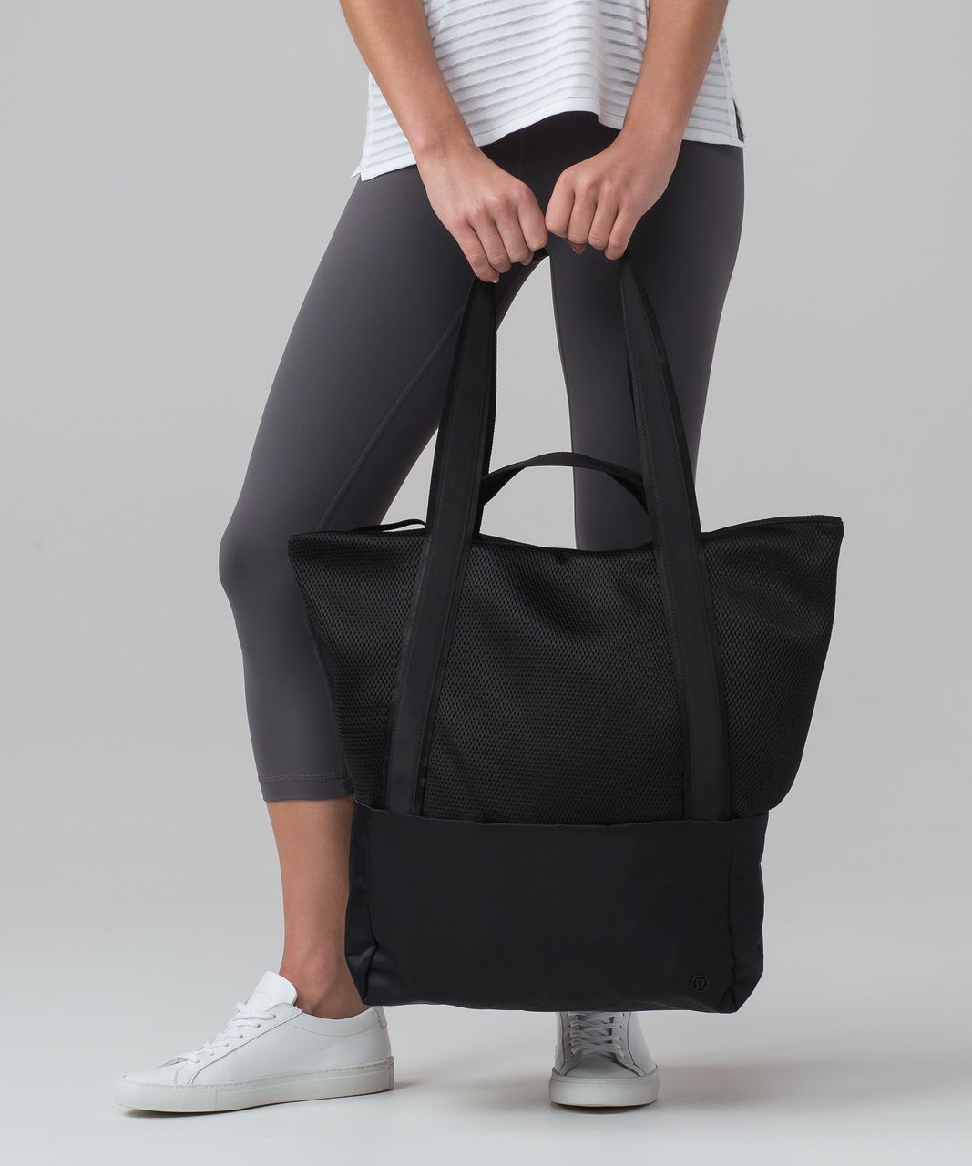 lululemon tote