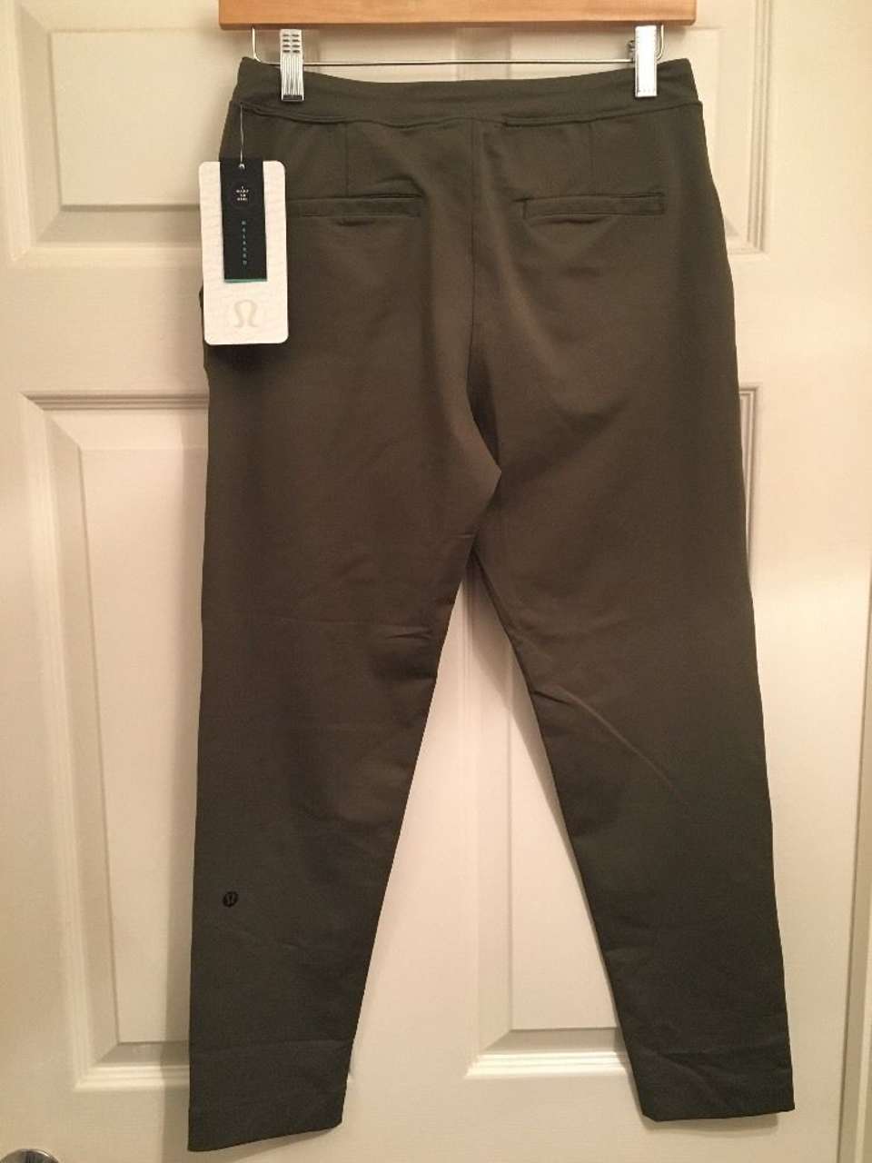 LULULEMON Womens Jet Crop Slim Pants Size 8 Wee Are From Space