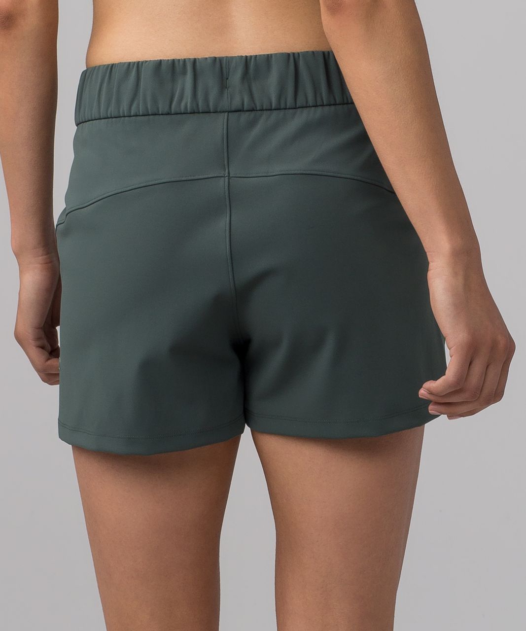 Lululemon On The Fly Short (3") - Dark Forest