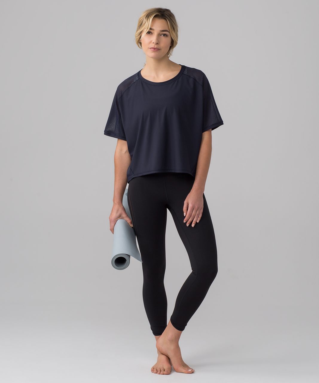 Lululemon Lean In Short Sleeve - Midnight Navy