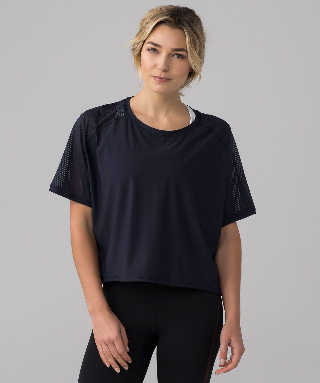 Lululemon Lean In Short Sleeve - Midnight Navy