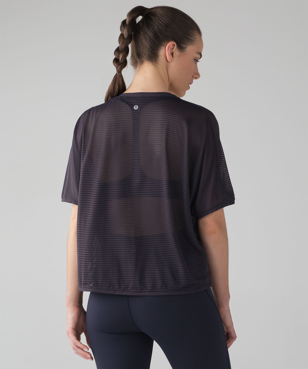 Lululemon Lean In Short Sleeve - Boysenberry