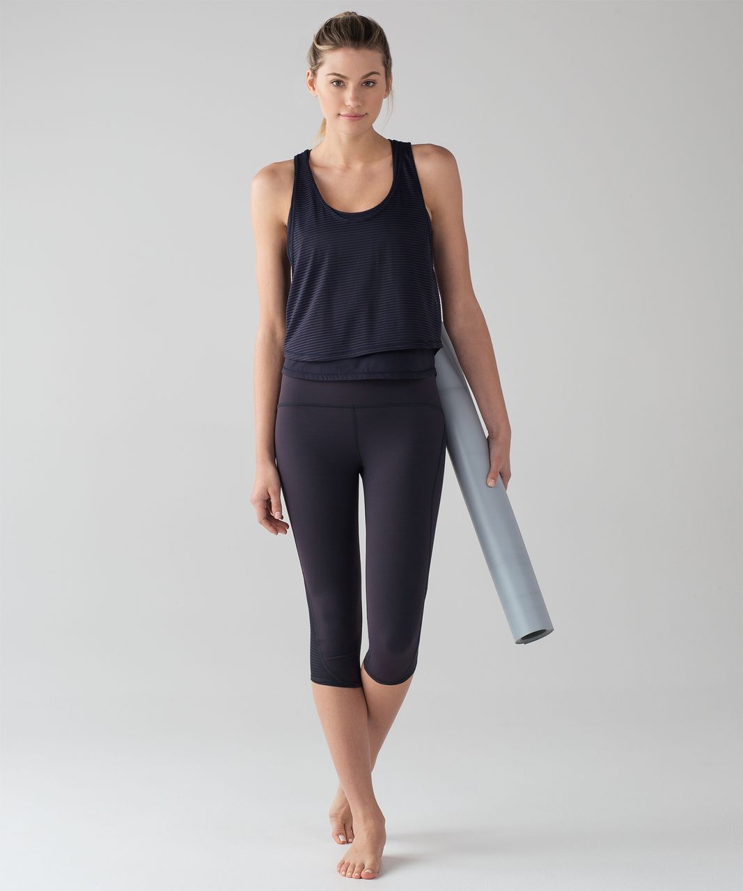 The Fitting Room: Lululemon Lean In LS & Hint of Sheer Cropped