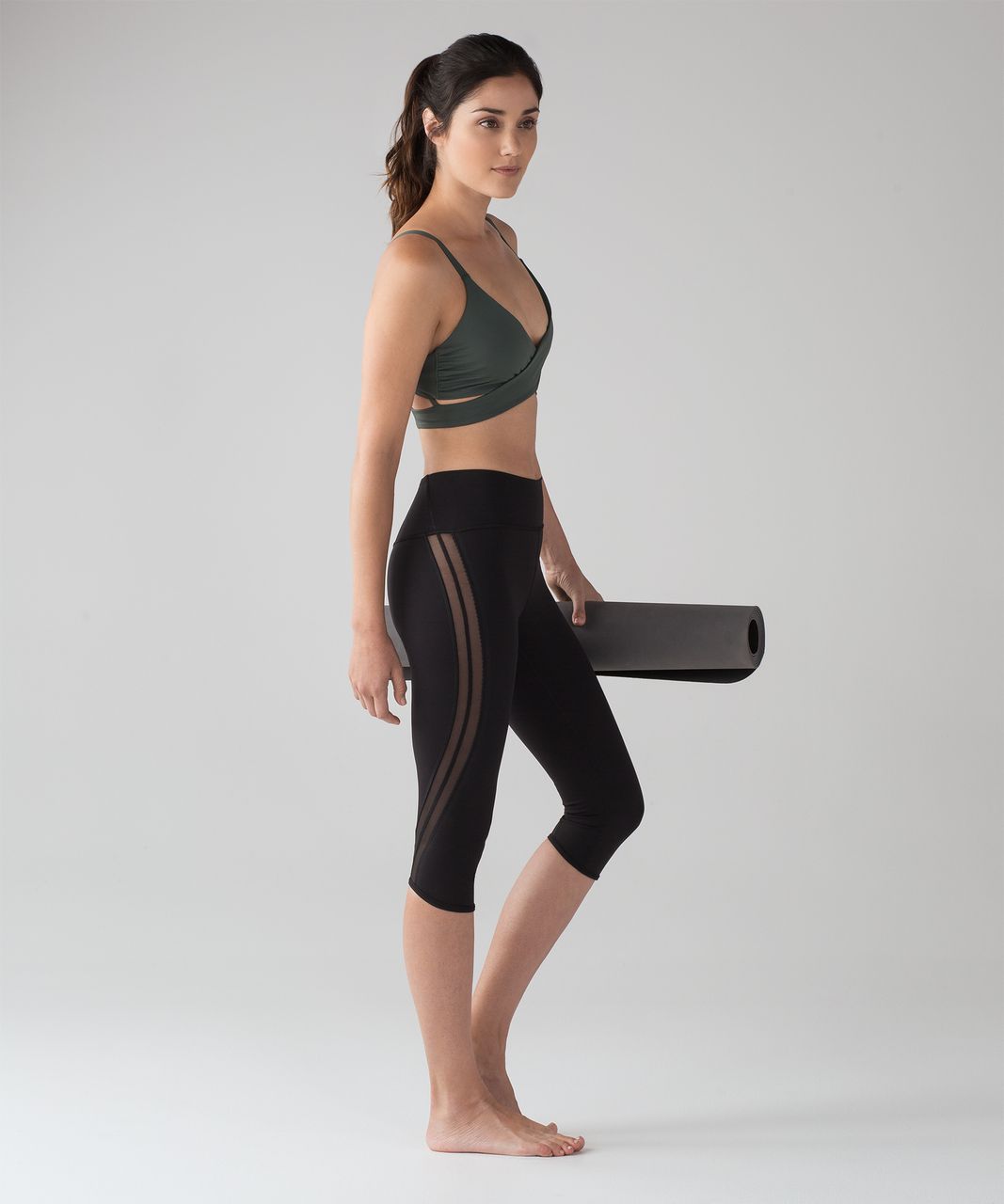 Lululemon Sun Setter Crop (17") - Black