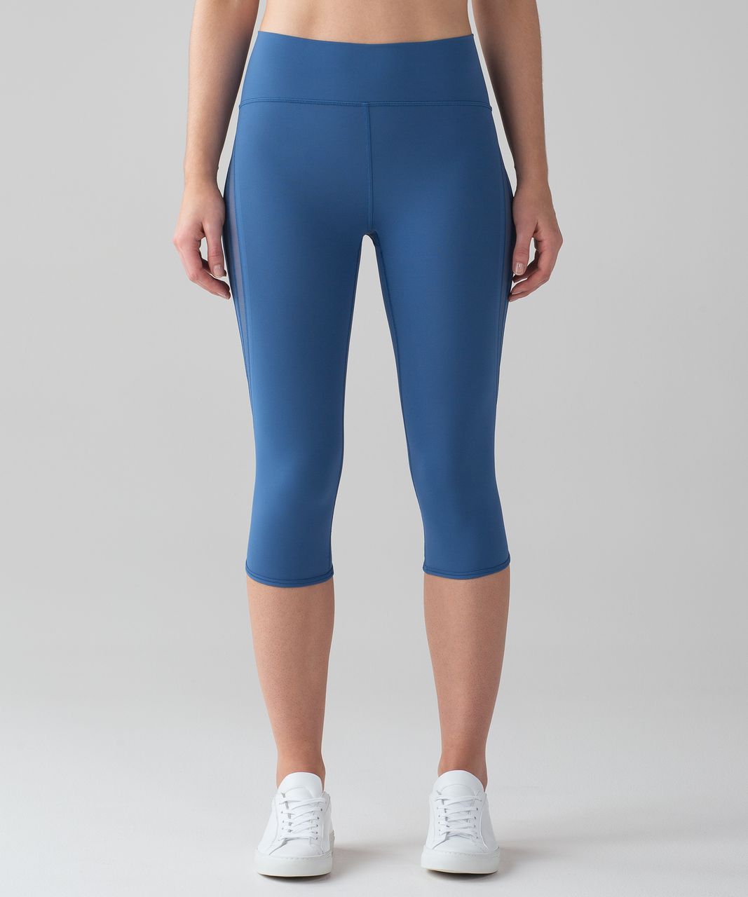 Lululemon Sun Setter Crop (17") - Royal