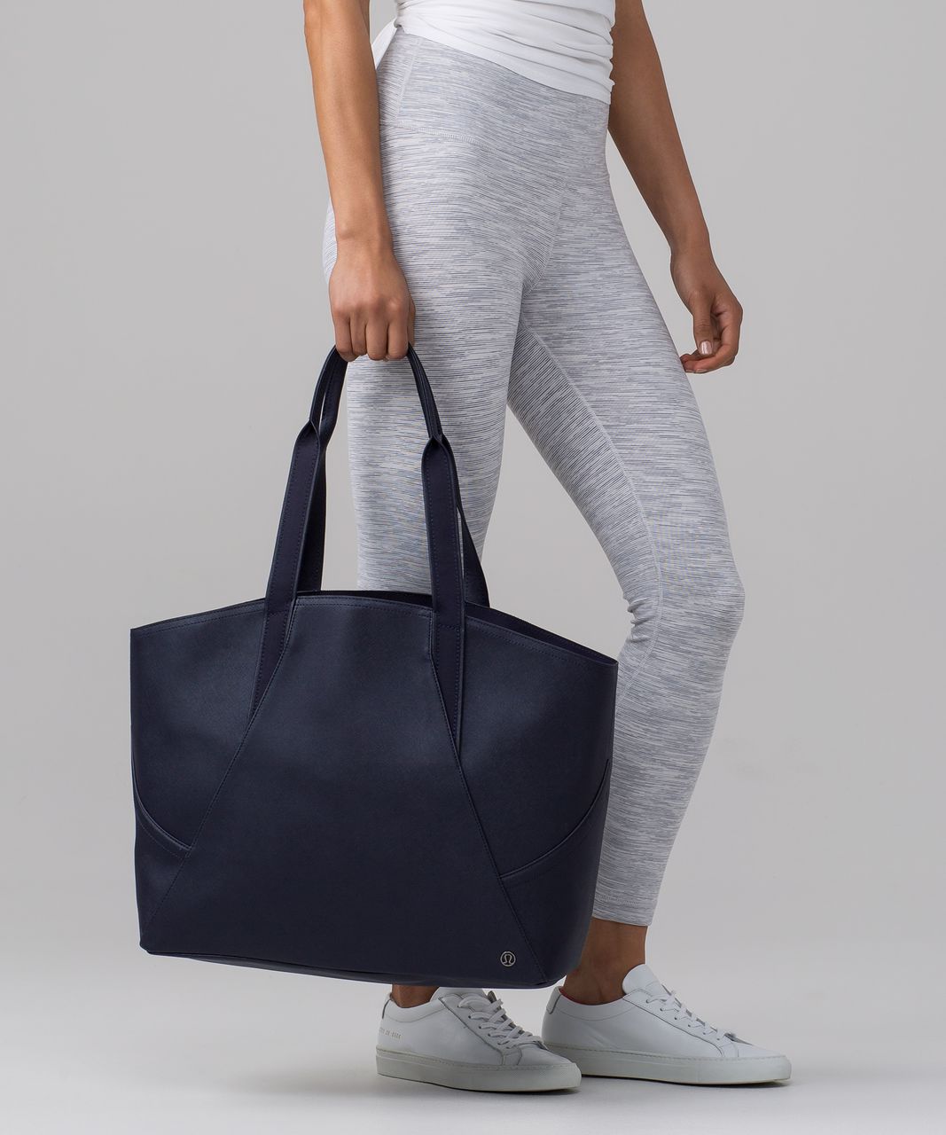 Lululemon All Day Tote (26L) - Midnight Navy