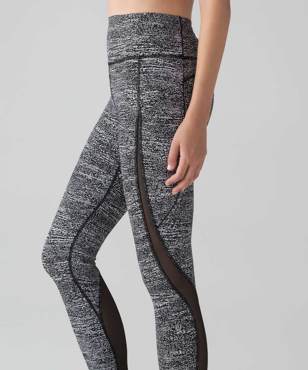 Lululemon Pace Perfect 7/8 Tight (25") - Air Time White Black / Black