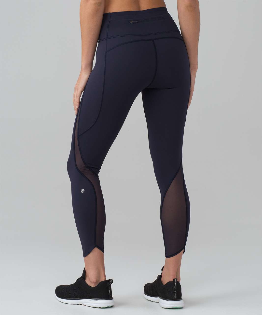 Lululemon Base Pace High-Rise Reflective Tight 25 - Black - lulu fanatics