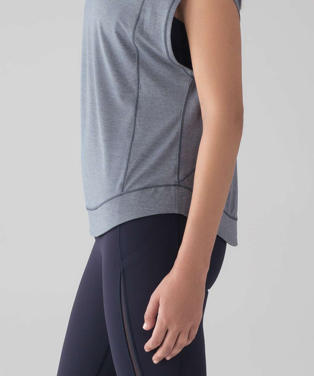 Lululemon Pace Perfect Short Sleeve - Heathered Sterling / Sterling