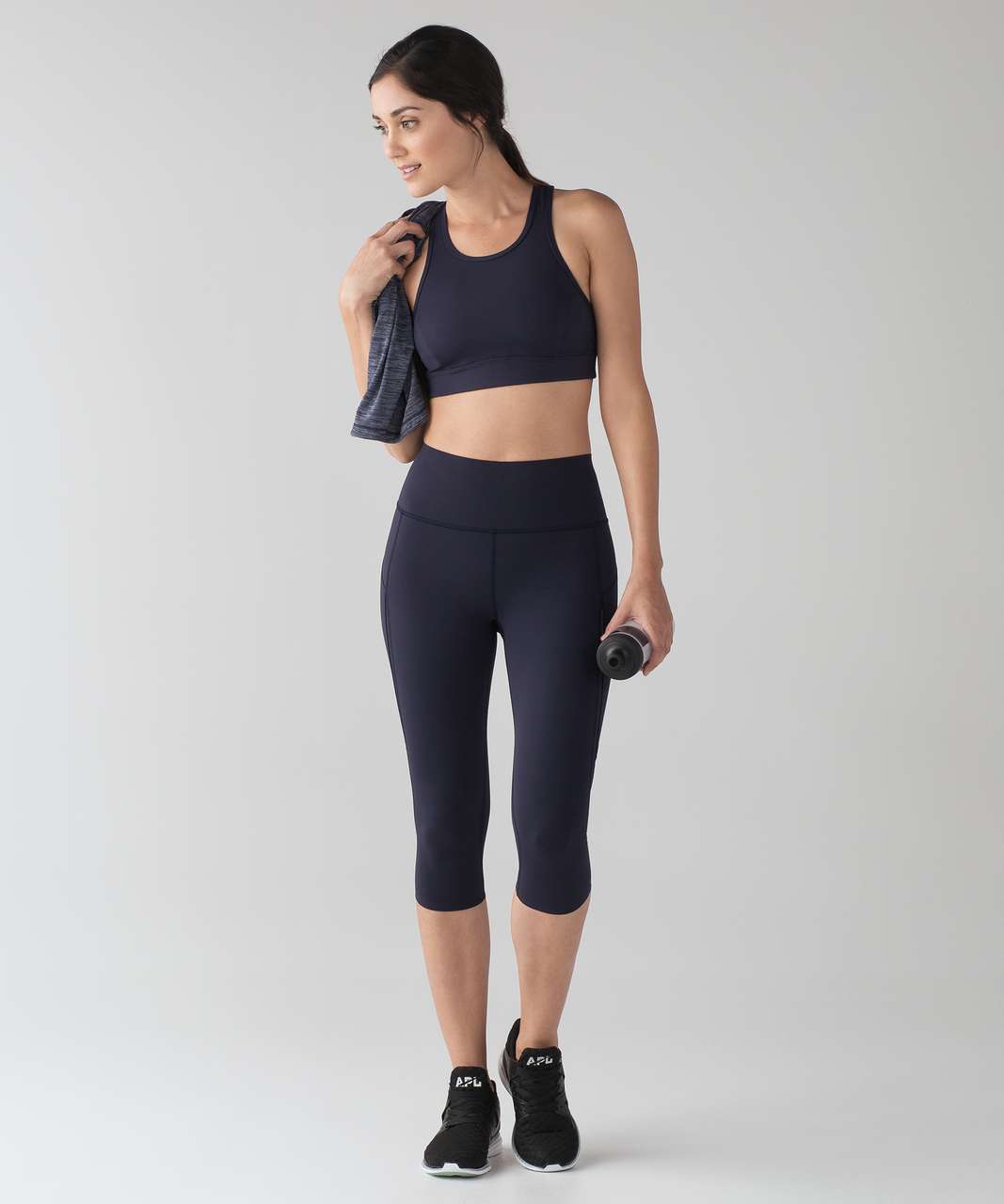 Lululemon Pace Perfect Crop (17") - Midnight Navy