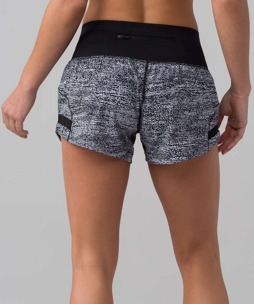 Lululemon Pace Perfect Short (3) - Black - lulu fanatics