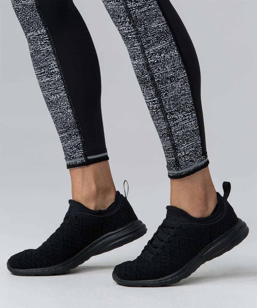 Lululemon Reflective Tightspot