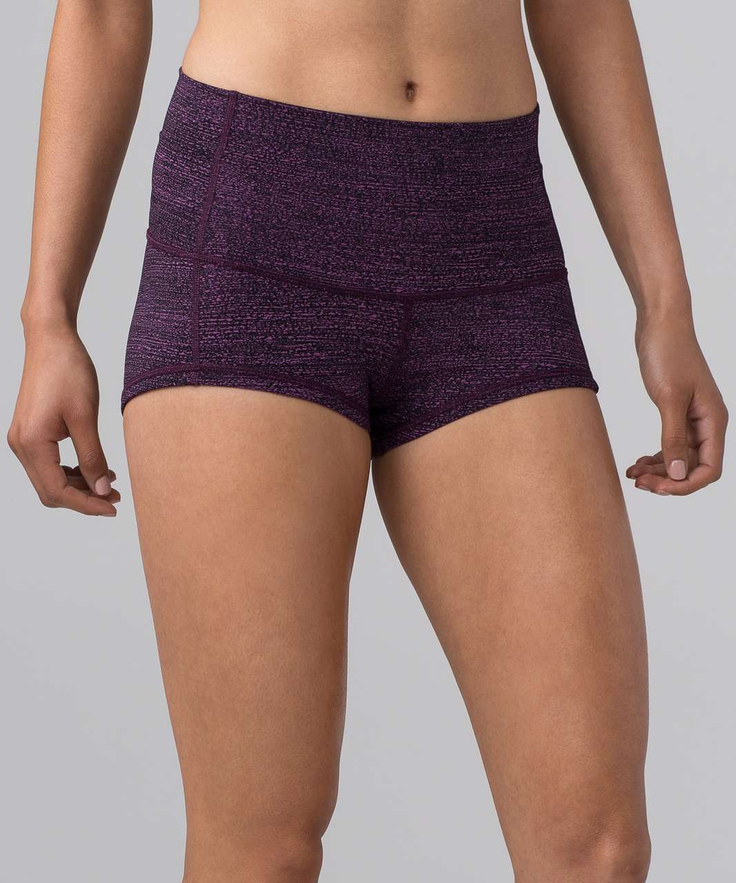 Lululemon Wunder Short 2 - Jet Set Blue - lulu fanatics