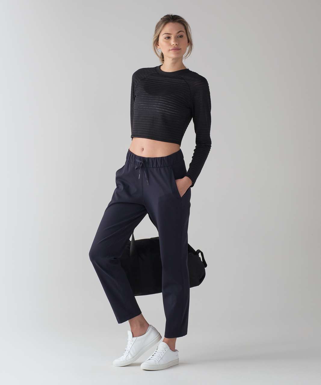 Lululemon Uncovered Long Sleeve - Black