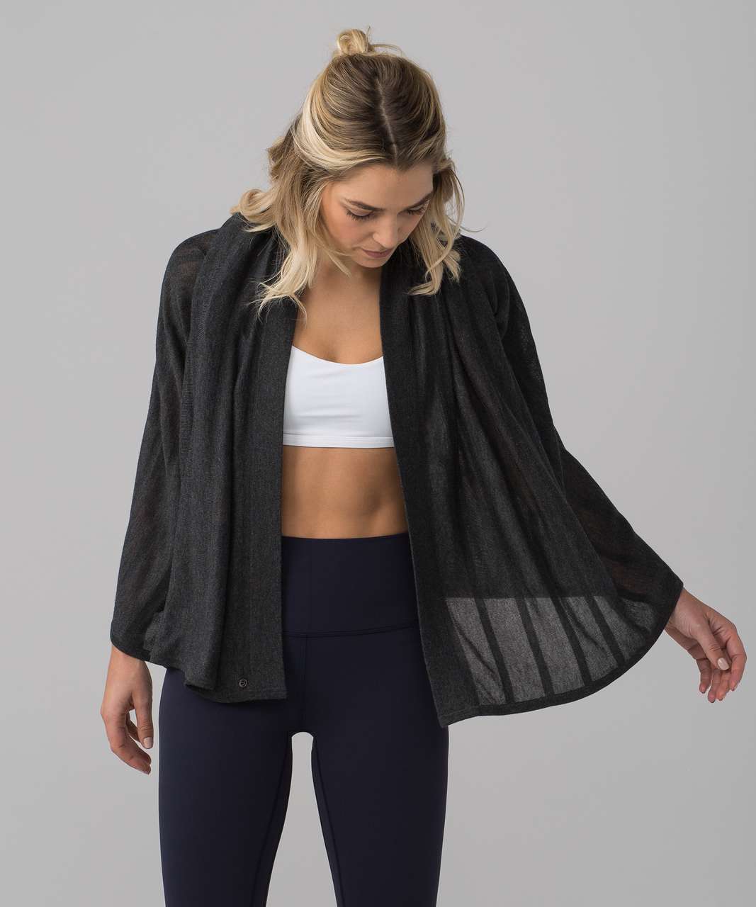 Lululemon Summer Solstice Wrap - Heathered Black