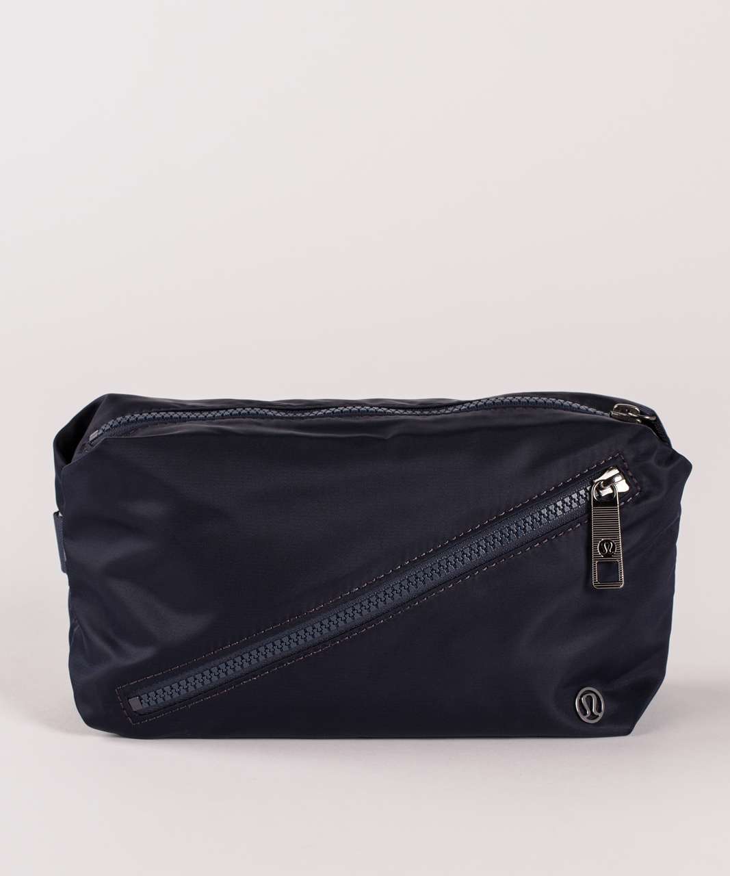 Lululemon Fast Track Belt Bag (3L) - Midnight Navy - lulu fanatics