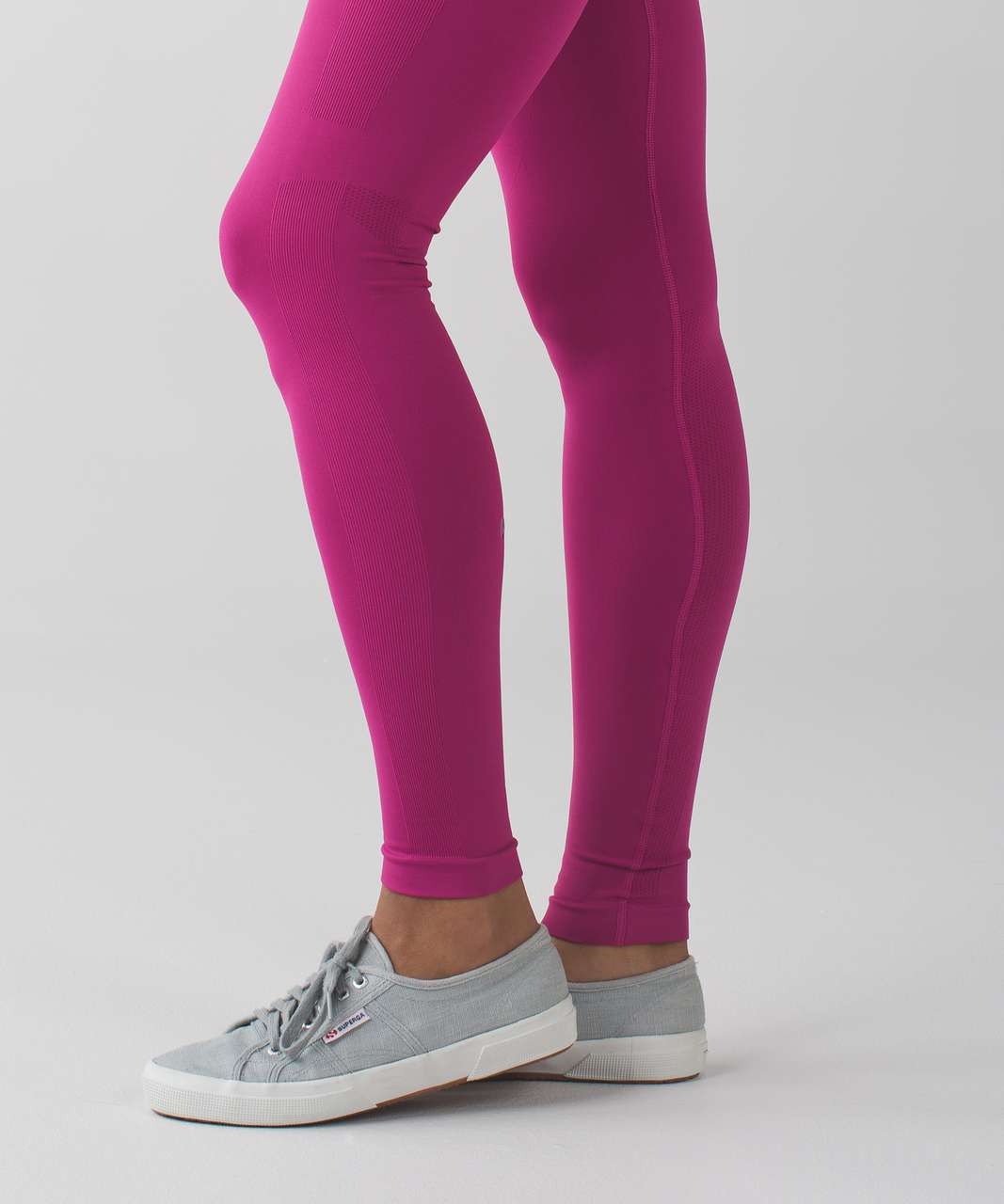 Lululemon Ultraviolet Pink Seamless High Rise Zone In Tights, Women's 4