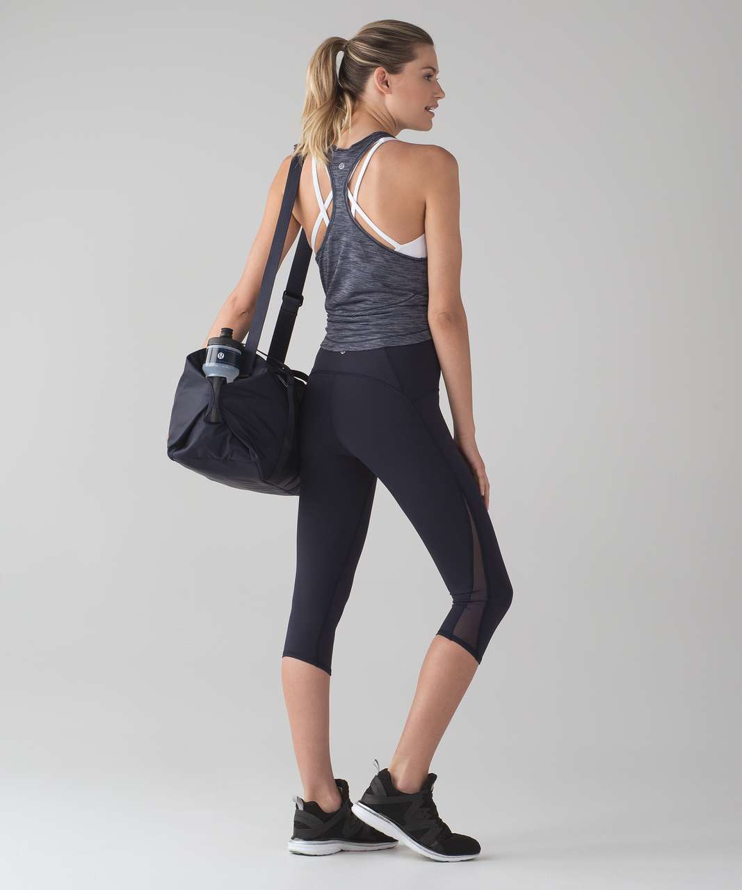 Lululemon Train Times Crop (17) - Midnight Navy - lulu fanatics