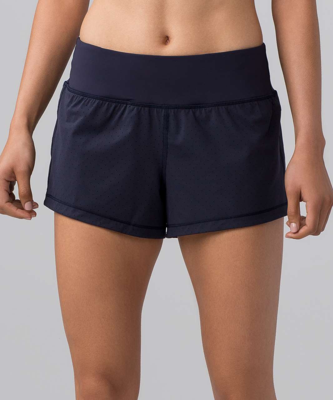 Lululemon Final Lap Short (2.5 