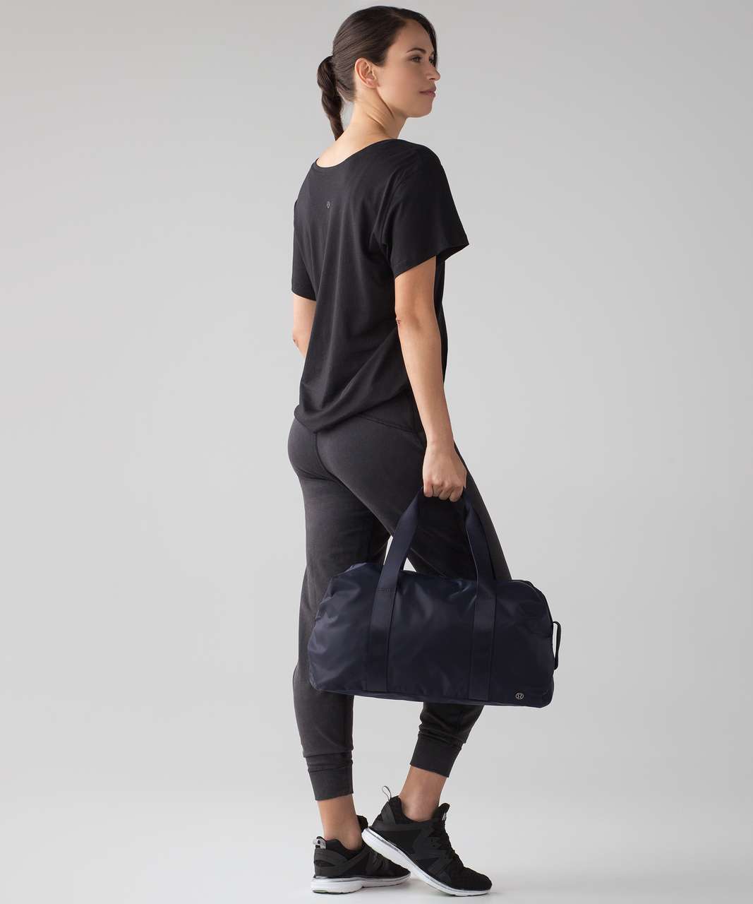 Lululemon Jericho V - Black