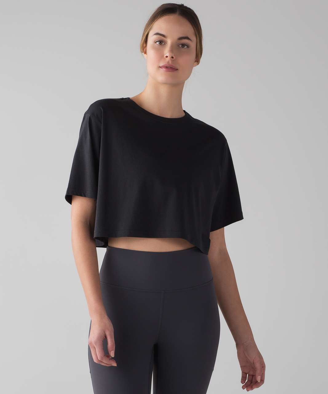 lululemon cropped tee