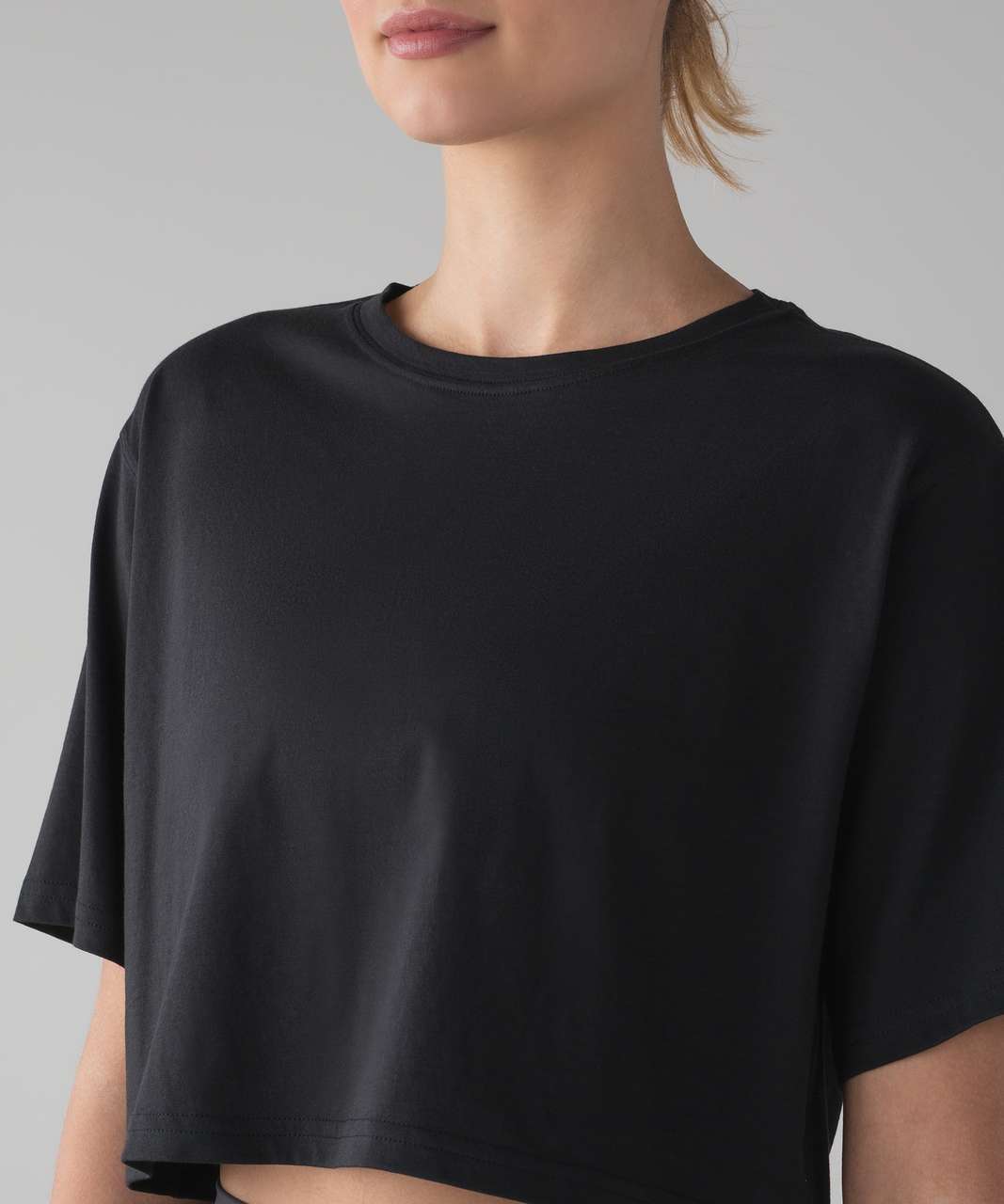 Lululemon Cortes Crop Tee - Black