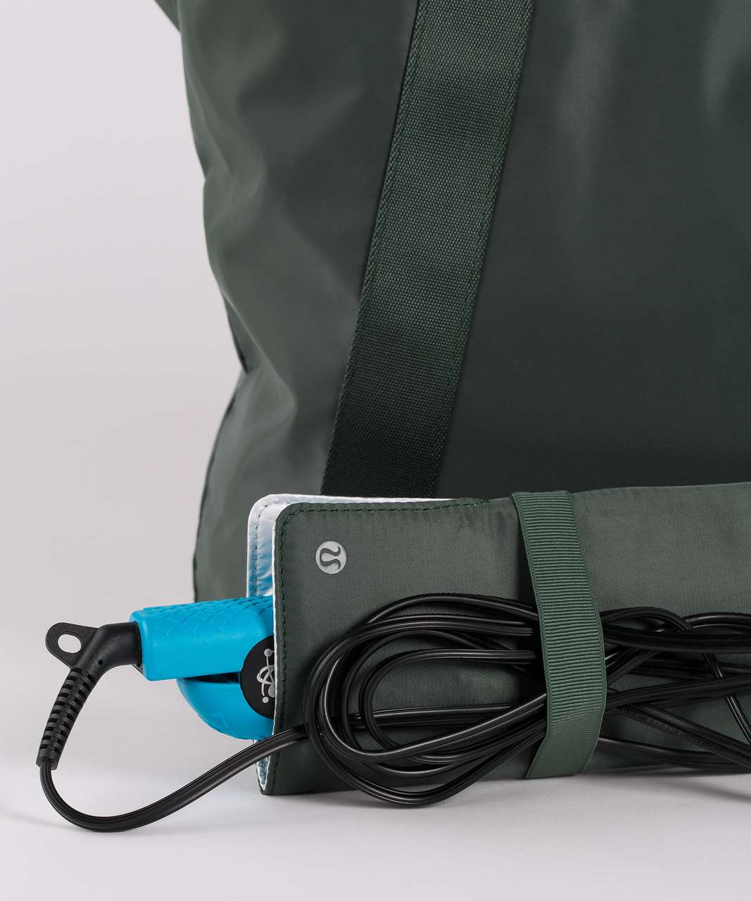 Lululemon Carry The Day Bag (Heatproof Pocket 22L) - Dark Forest